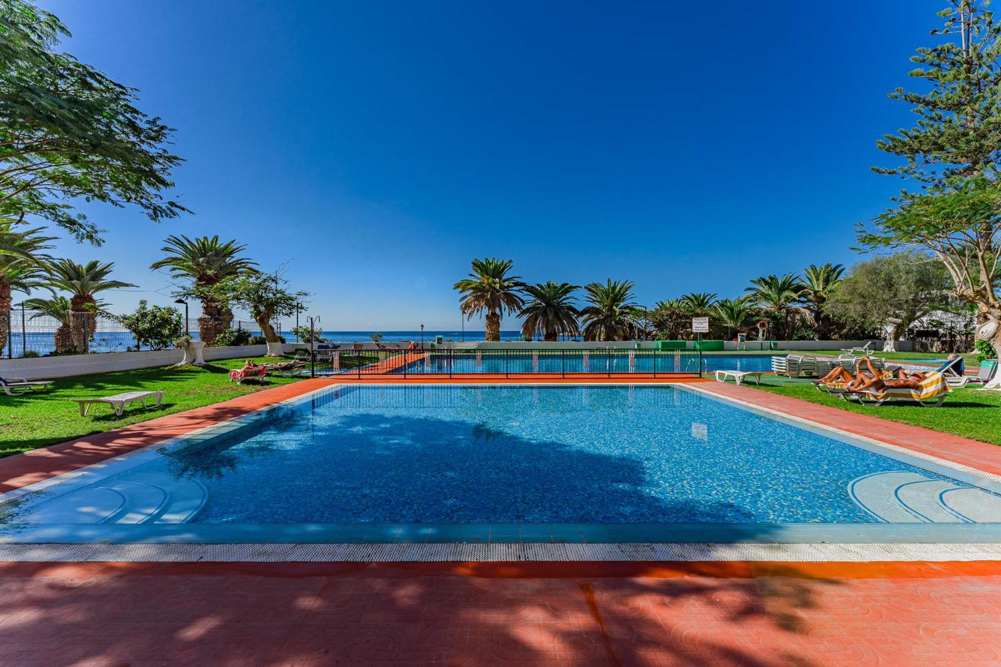 Frontline Ocean View Apartment Los Cristianos Лос Кристианос Экстерьер фото