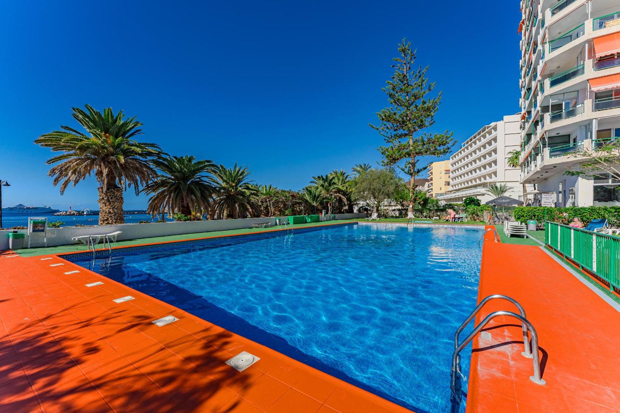 Frontline Ocean View Apartment Los Cristianos Лос Кристианос Экстерьер фото